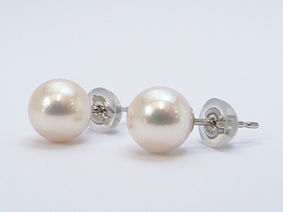 サムシングOldなパールピアス