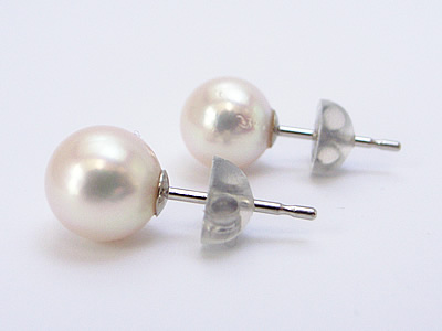 サムシングOldなパールピアス
