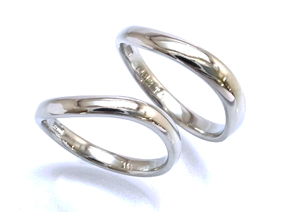 PT900の結婚指輪を溶かして新しいデザインの結婚指輪へ