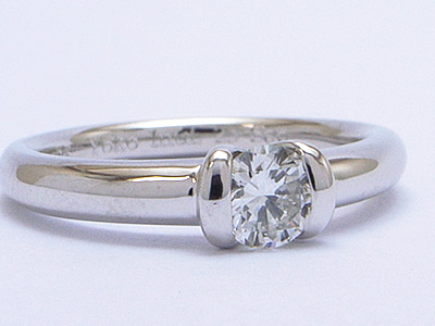 母の婚約指輪でつくる婚約指輪