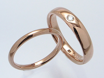 ピンクゴールドの結婚指輪