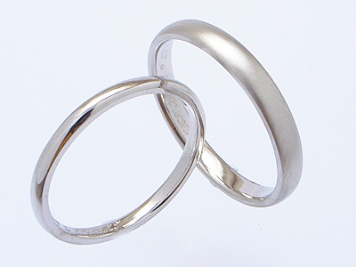 落ち着き感のある大人の結婚指輪