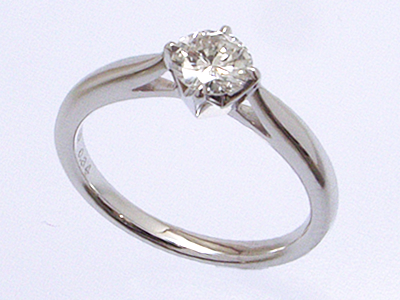 リフォームでつくる婚約指輪