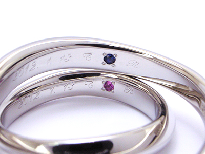 ９月の誕生石が入る結婚指輪