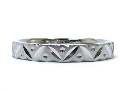 指輪を再利用して還暦祝いリング