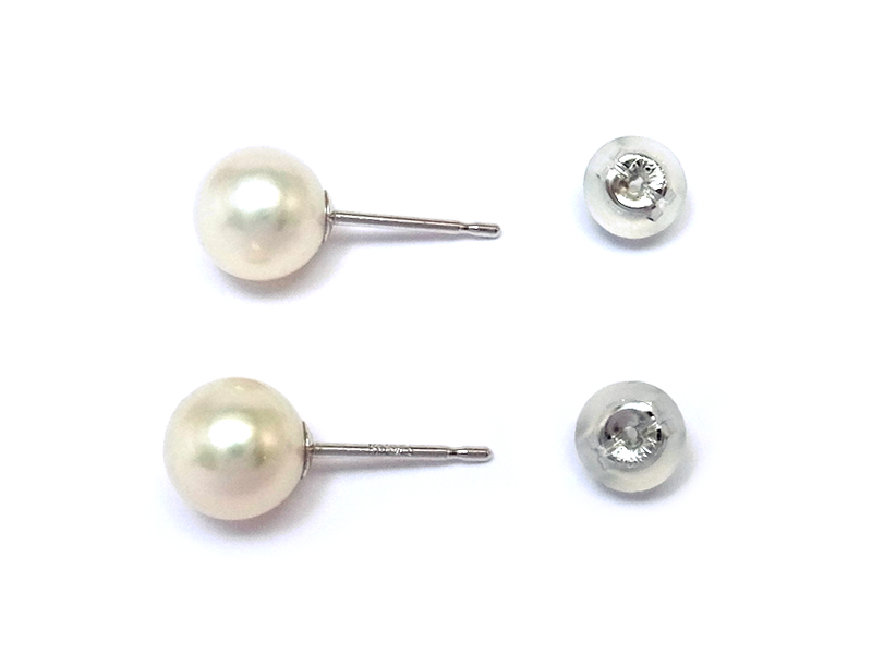 何十年も前に百貨店で購入したイヤリングをピアスに変える